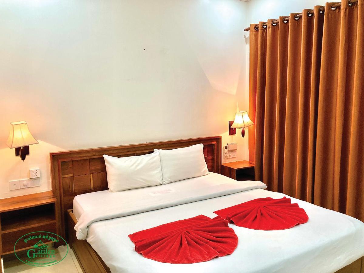 Garden Village Guesthouse & Pool Bar Siem Reap Exteriör bild