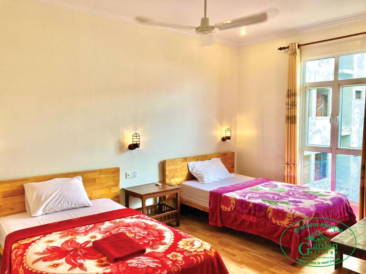 Garden Village Guesthouse & Pool Bar Siem Reap Exteriör bild